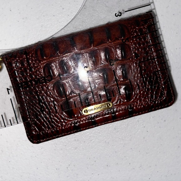 NWOT Brahmin Croc Embossed brown Leather Wristlet in Classic Pecan Melbourne - Picture 12 of 14